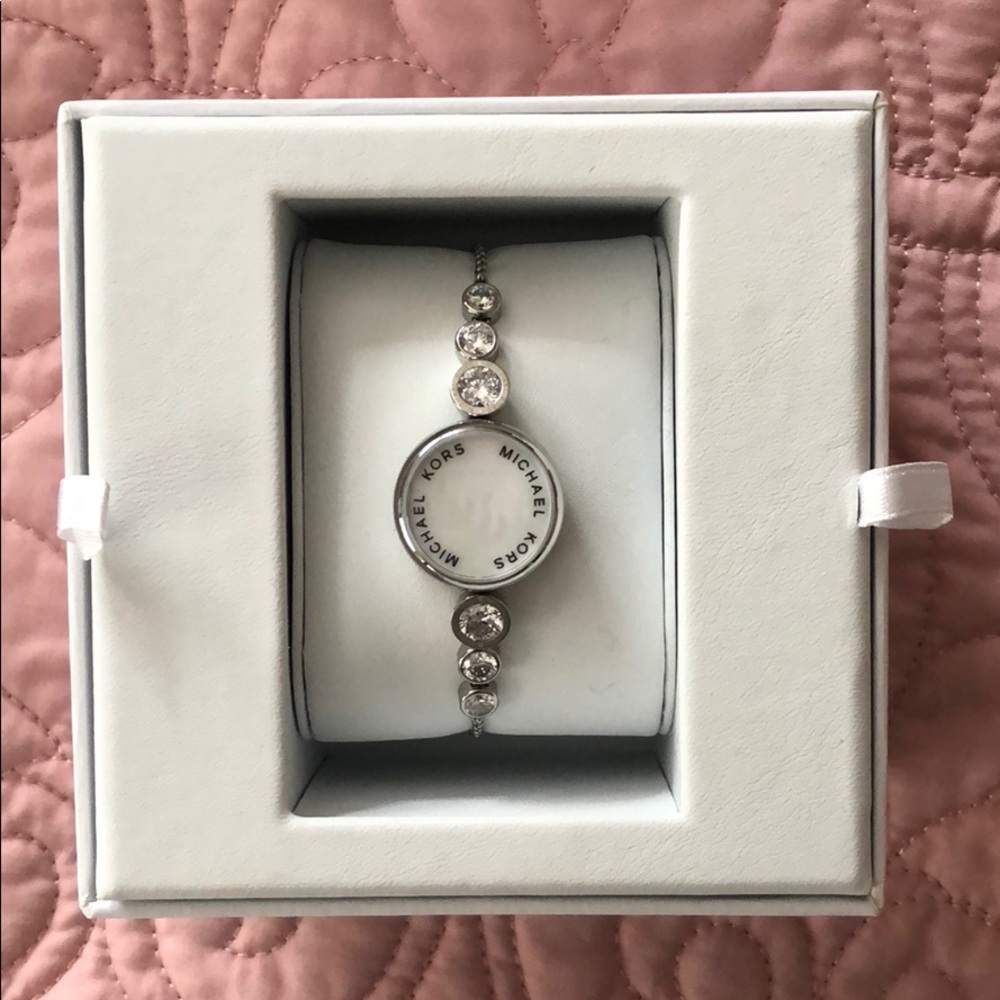 Michael Kors fitness tracker